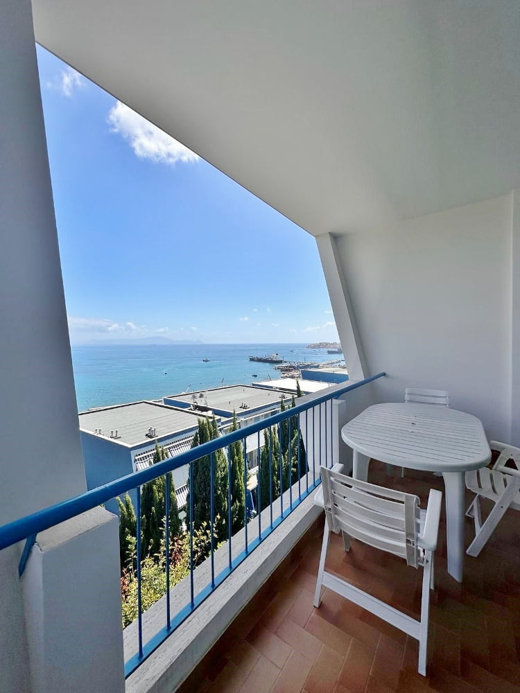 Read more about the article Gaeta appartamento con terrazzi periodo estivo