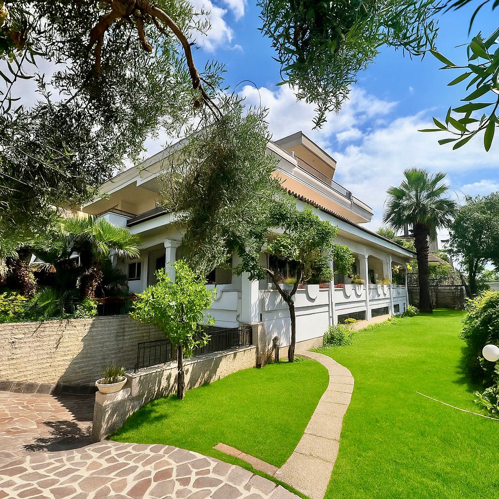 Read more about the article Prestigious Villa with a Panoramic View of the Gulf of Formia – S. Remigio Area