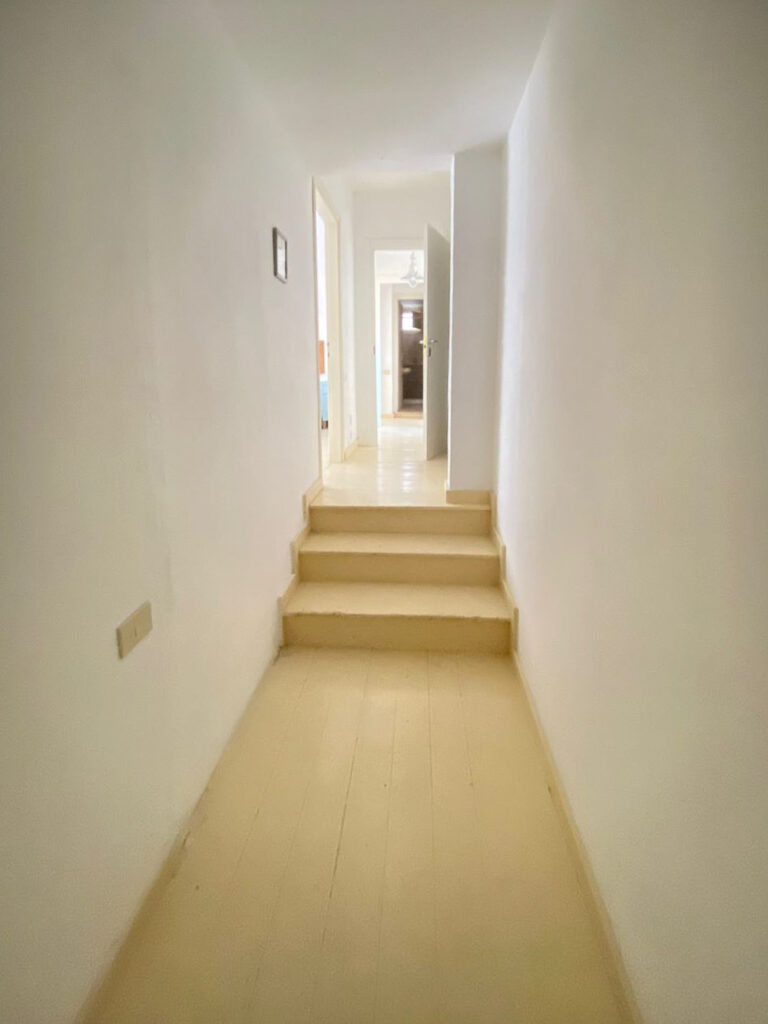 Gaeta Medievale bassa, offriamo in vendita un caratteristico appartamento image 3