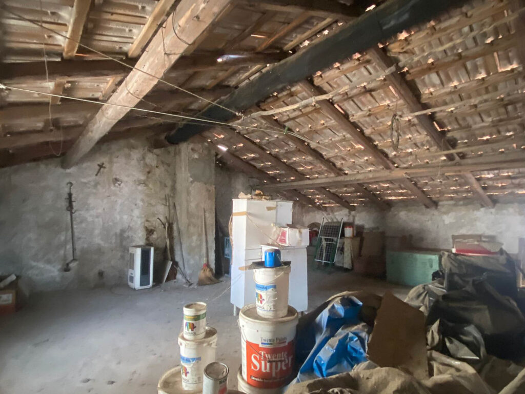 Itri centralissimo e luminoso appartamento su tre livelli image 4