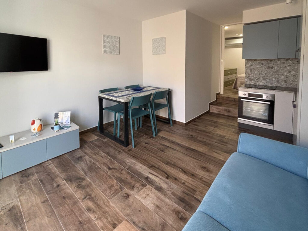 Design & Prestige nel Cuore di Gaeta: Un Gioiello Unico in Via Marconi image 2