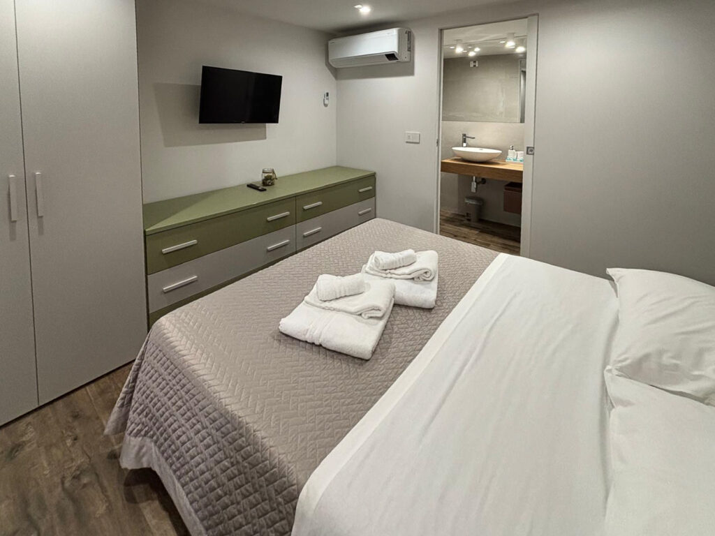 Design & Prestige nel Cuore di Gaeta: Un Gioiello Unico in Via Marconi image 5