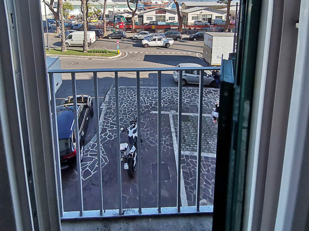 Gaeta Lungomare Caboto app.to in palazzo Signorile image 4