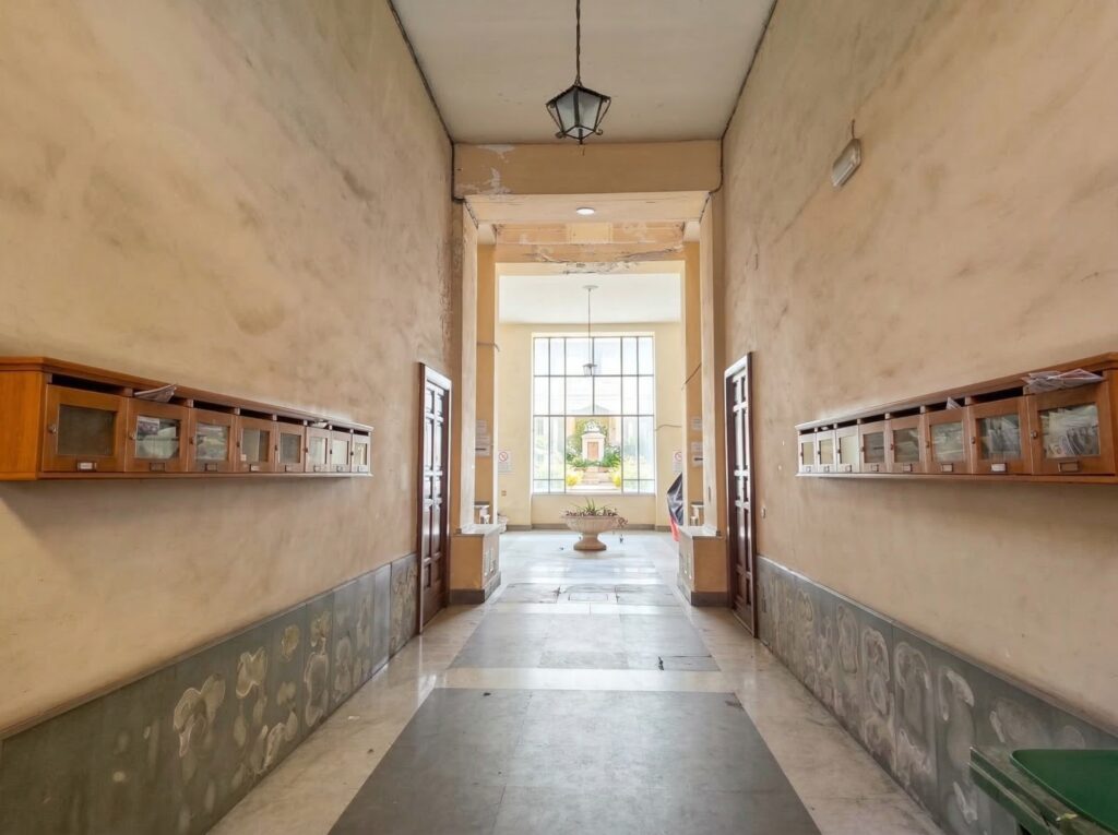 Formia trilocale moderno in Via Vitruvio image 1