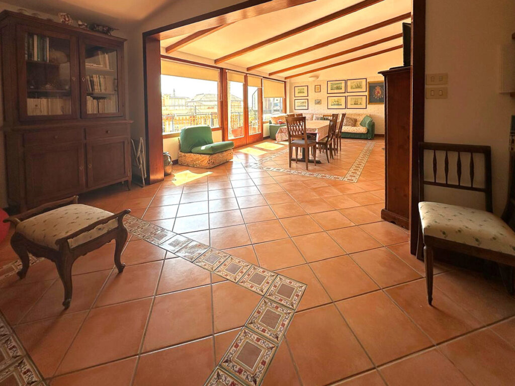 Gaeta, Serapo luminoso quadrilocale image 4